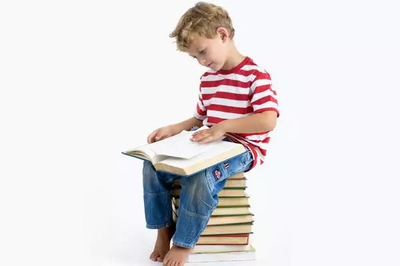 为什么要陪孩子读书?博家:孩子的智慧从妈妈讲故事中来
